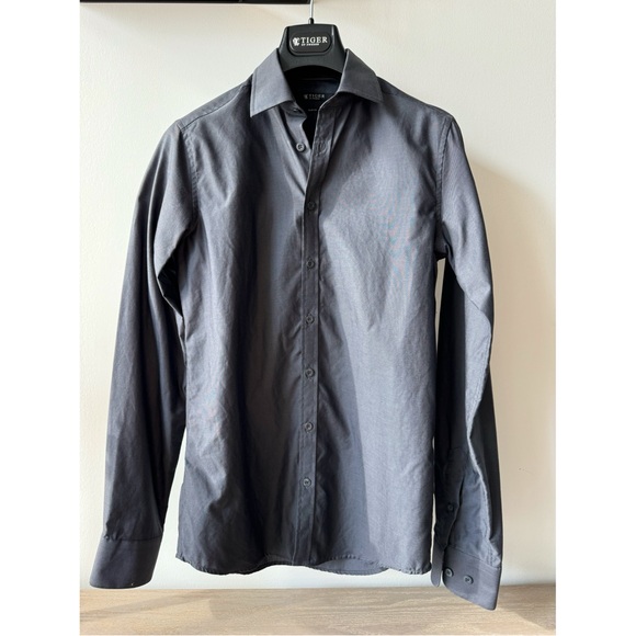 Tiger of Sweden Shirt - Picture 1 of 8